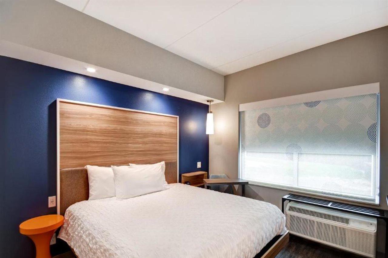 Tru By Hilton Raleigh Durham Airport Hotel Morrisville Exterior photo
