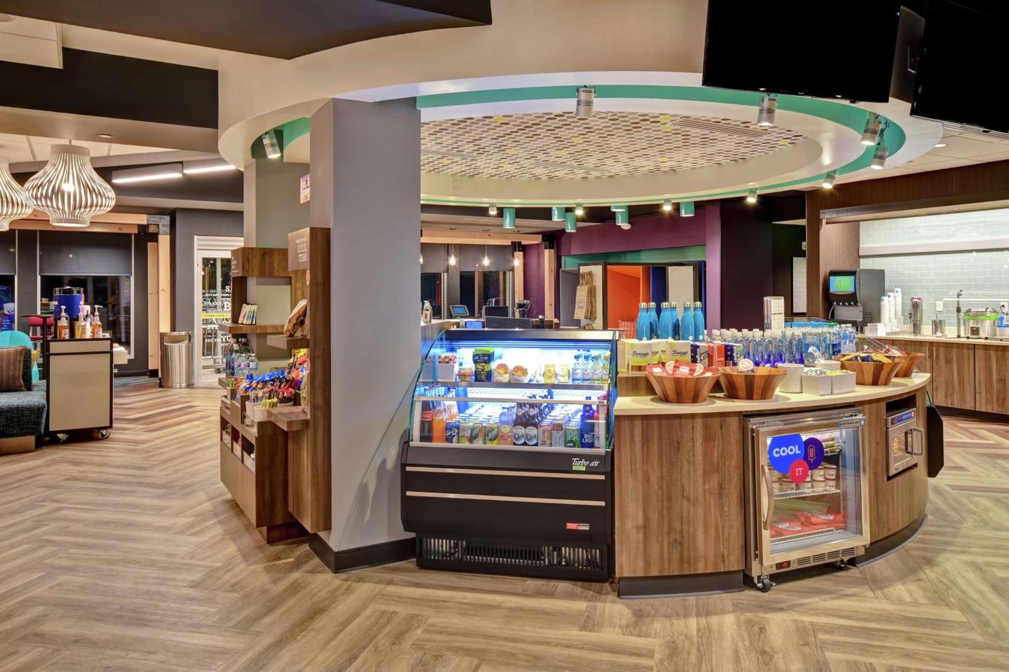 Tru By Hilton Raleigh Durham Airport Hotel Morrisville Exterior photo